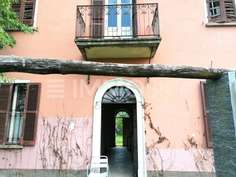 Renovate this beautiful property