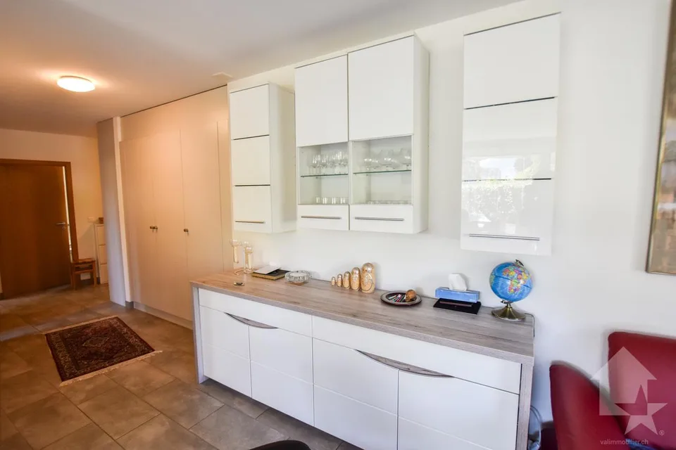 Bel appartement récent – Foto 9 von 17