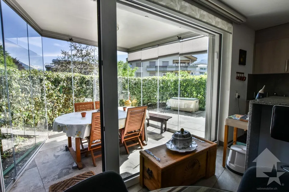 Bel appartement récent – Foto 7 von 17
