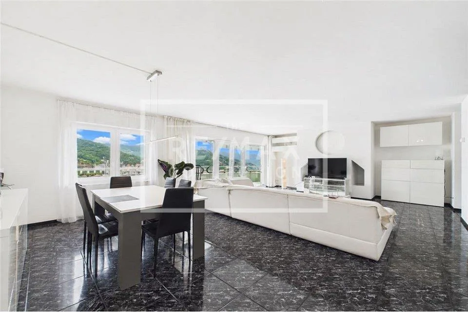 Comfort abitativo e terrazza panoramica in posizione strategica