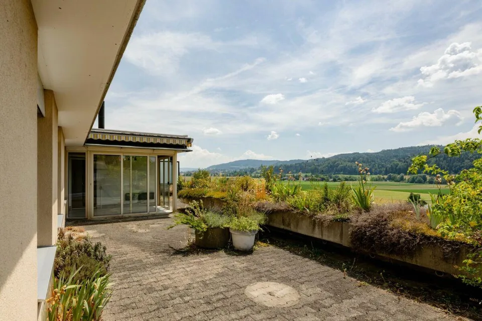 Casa a terrazza 5,5 locali con vista libera sul verde