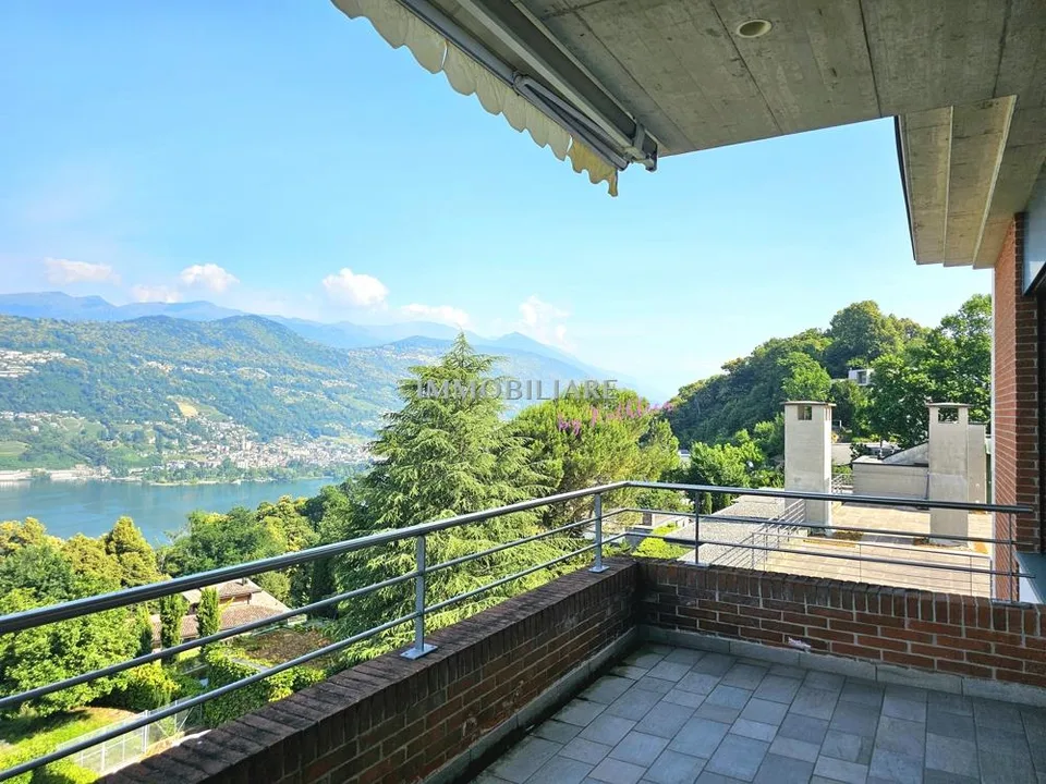Penthouse + Gästewohnung / Büro mit privatem Pool, Sauna,  Grottino...