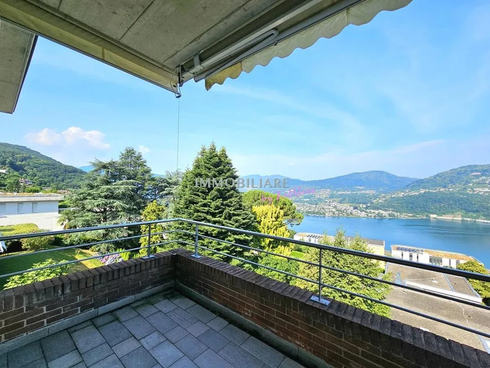 Penthouse + Gästewohnung / Büro mit privatem Pool, Sauna,  Grottino...