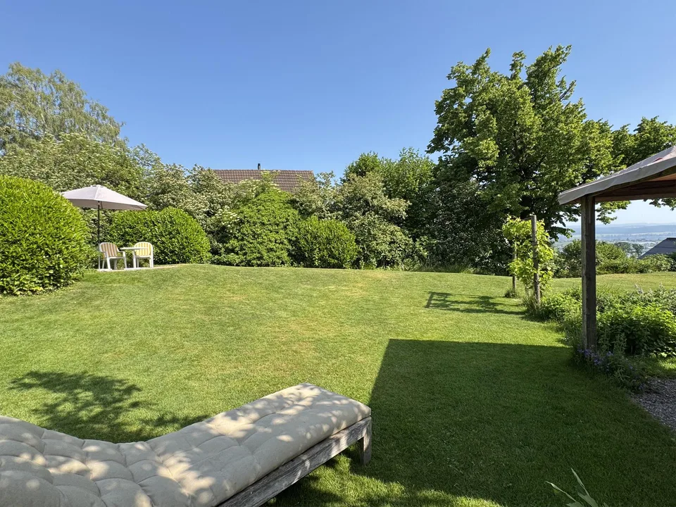 Gepflegtes Riegelhaus mit Traumgarten & Weitsicht - ausbaubar
