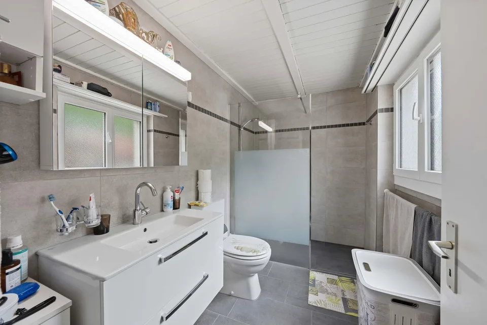 Zweifamilienhaus – Foto 11 von 12