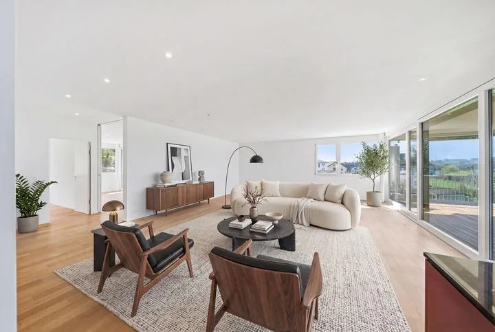 MODERNE 4.5-ZIMMER-WOHNUNG MIT ZWEI VERGLASTEN LOGGIAS IN BISCHOFSZELL