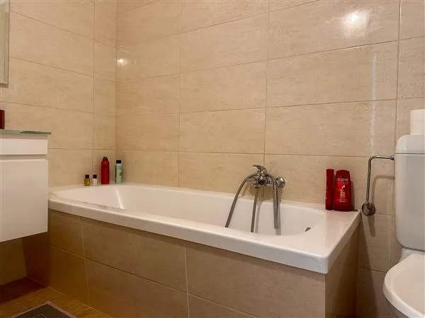 Agno: 2.5-Zimmer-Wohnung – Foto 10 von 11