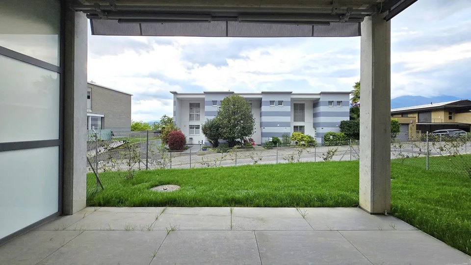 Spazi Moderni e Sereni – 3.5 Locali con giardino al piano terra