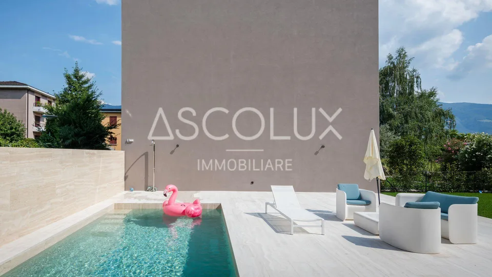Moderno Appartamento 2.5 locali in residenza con spazio piscina esterna riscaldata e sauna
