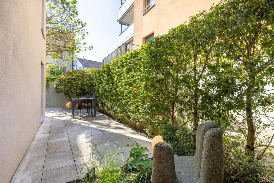 Senso di casa - appartamento con giardino nel centro di Bülach