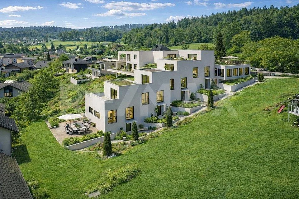Nähe A1 und Lenzburg, 4 REFH, Hanglage mit Weitsicht, Penthouse-Att...