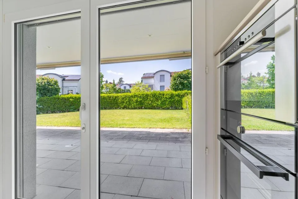Paradis : appartement de jardin 6 ½ pièces avec beaucoup d'alentours – photo 7 sur 12