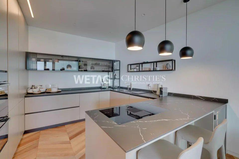 Appartamento duplex design con giardino privato & vista lago a Canobbio in vendita, anche ideale come seconda casa