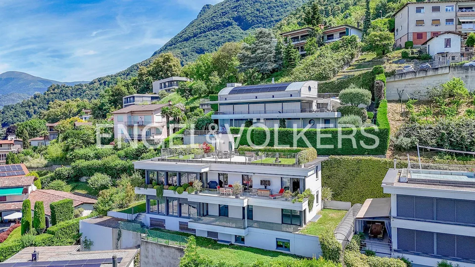 Penthouse mit atemberaubender Aussicht in Lugano-Albonago