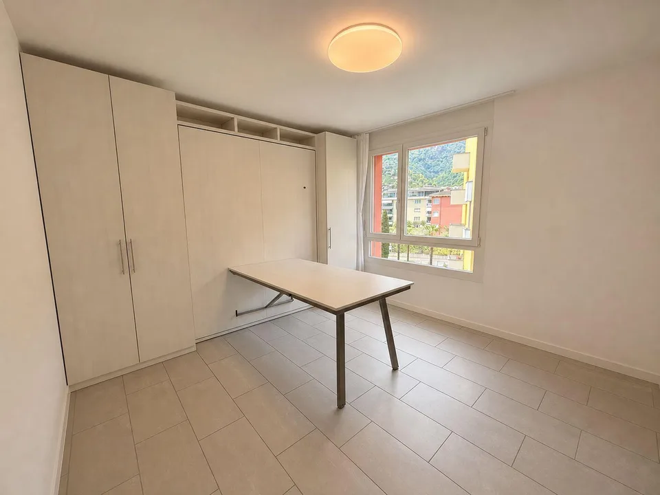 Appartement 4,5 pièces avec terrasse et 2 places de parking souterrain à Tenero – photo 7 sur 14