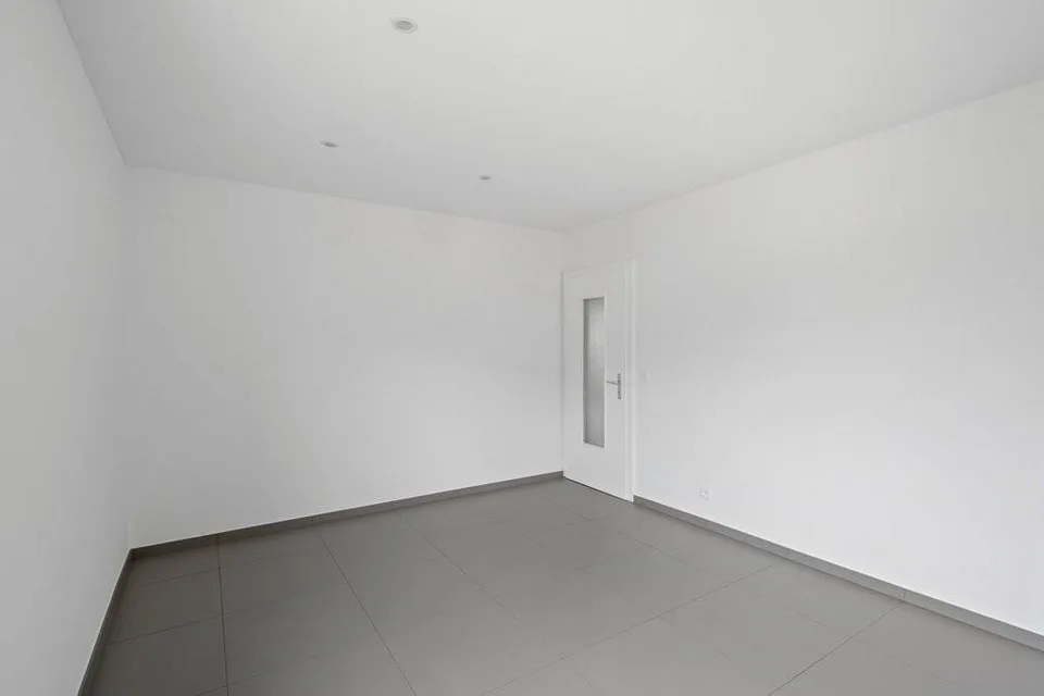 Wohnung mit 3 Zimmern zur Miete in Rancate – Foto 6 von 7