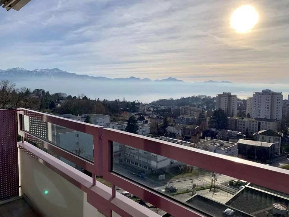 Gratuité de loyer d'un mois pour un appartement avec vue sur le lac