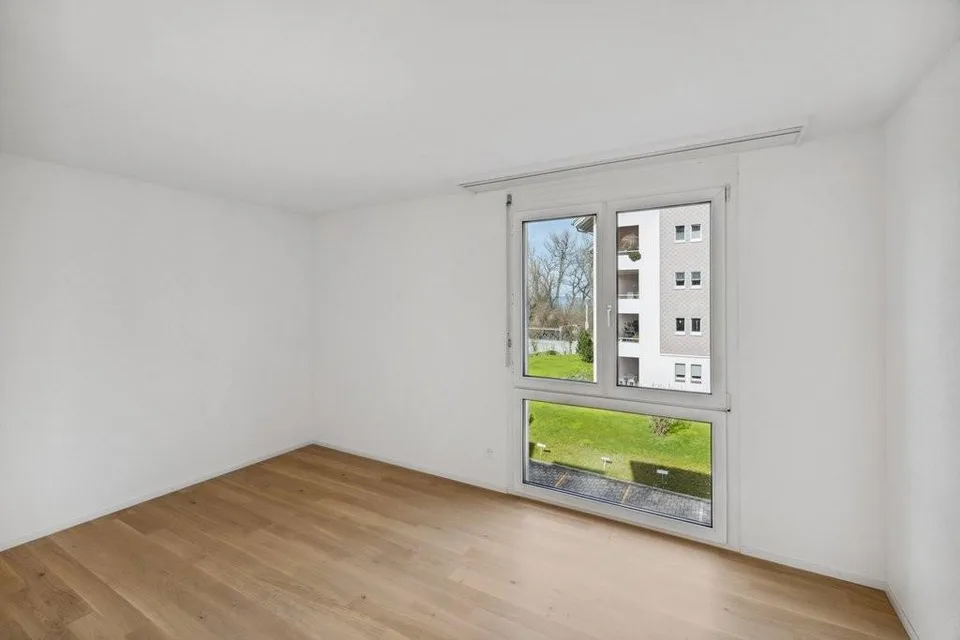 Appartamento familiare con balcone soleggiato