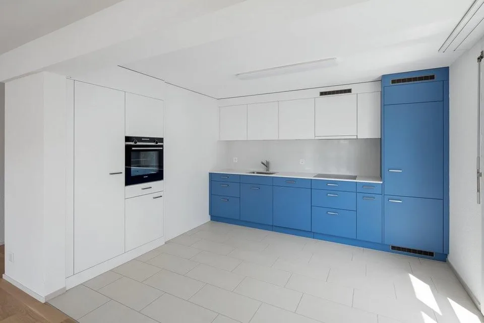 Appartamento familiare con balcone soleggiato