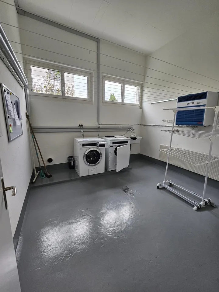 Appartamento di 3 locali ristrutturato a Oberwil – foto 8 di 12