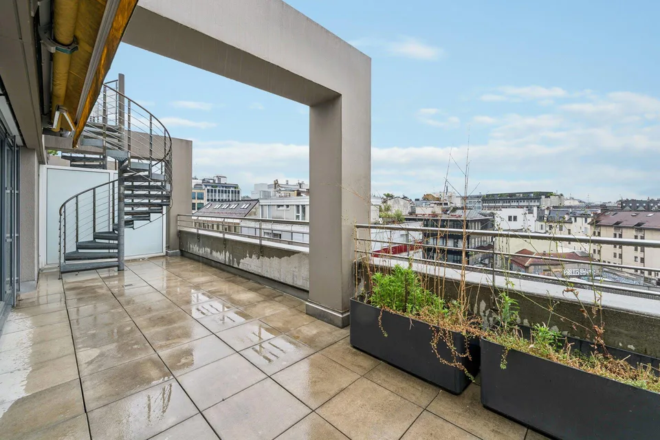 8 Zimmer Maisonette in Genève – photo 13 of 13