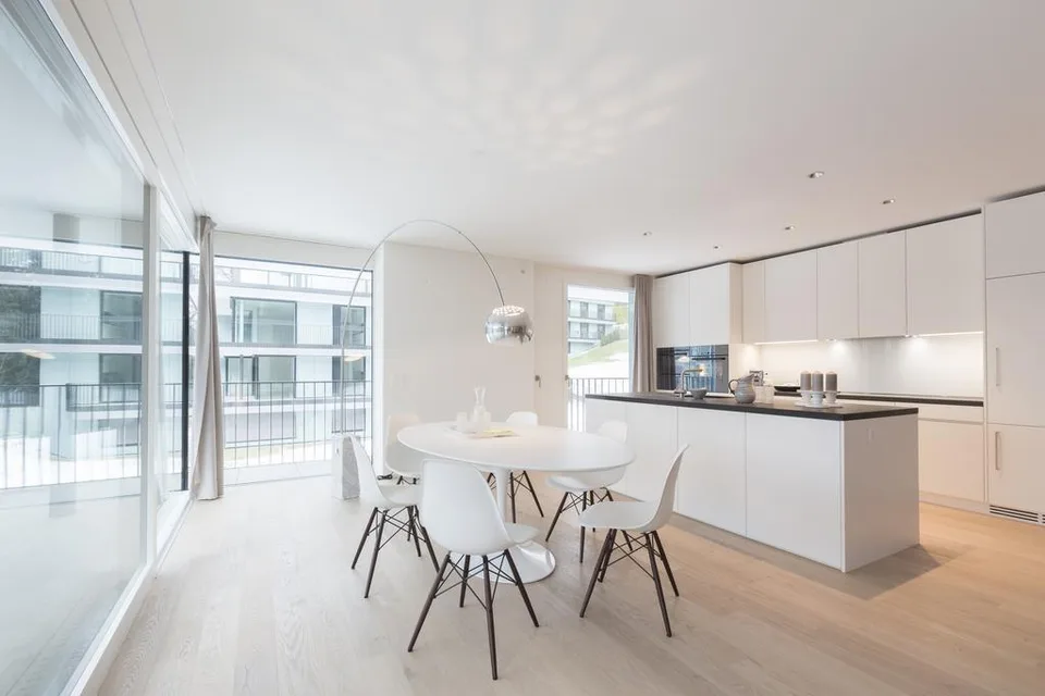 *Exklusive 5.5-Zimmer-Gartenwohnung im Hamberger Park*