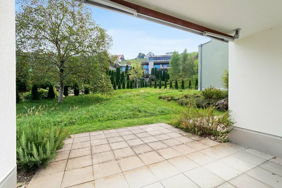 MIETEN OHNE KAUTION - Helle und moderne Wohnung mit Gartensitzplatz