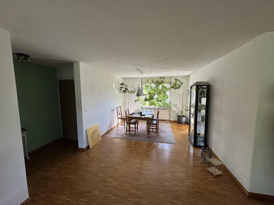 Charmante 4.5-Zimmer-Wohnung in Brüttisellen zu vermieten / Befrist...