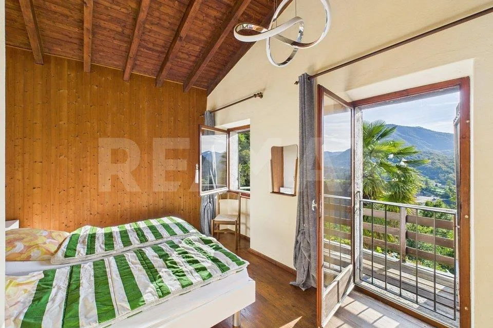 Casa vacanze con vista e potenziale di ristrutturazione – foto 6 di 13