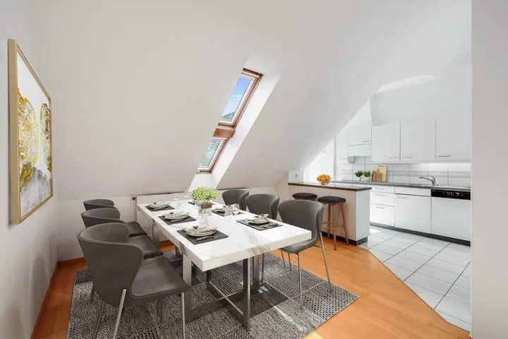 LUMINOSA MAISONETTE MANSARDATA CON AMPI SPAZI E TRANQUILLITÀ