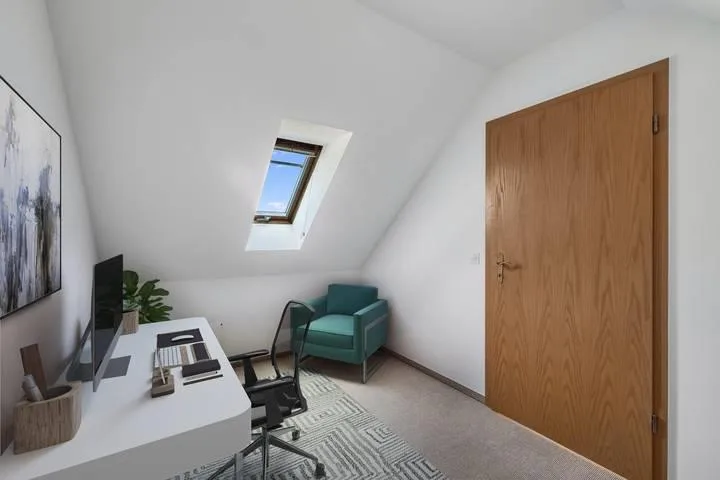 LUMINOSA MAISONETTE MANSARDATA CON AMPI SPAZI E TRANQUILLITÀ