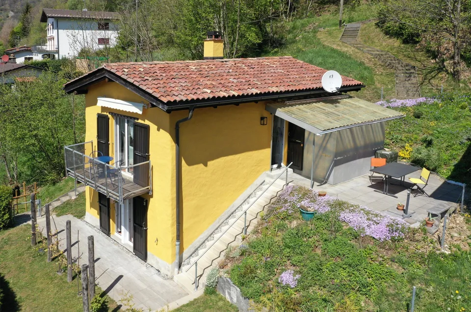 Bellissimo Rustico con tutti i comfort e giardino a Lugano Bogno