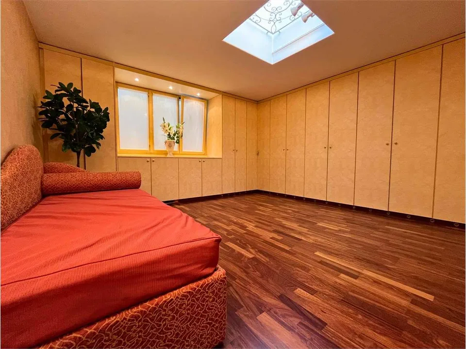 Wohnung 5.5 in Castagnola mit Seeblick und Garten – Foto 9 von 11