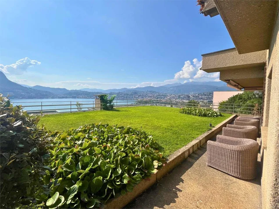 Appartement 5.5 in Castagnola mit Seeblick und Garten