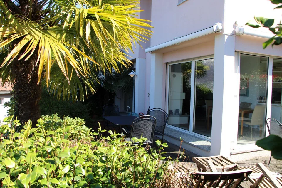4.5-room semi-detached house in a dream location
