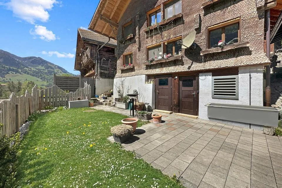 Ein Bijou in den Bergen – liebevoll saniertes Wohnhaus mit einzigar...