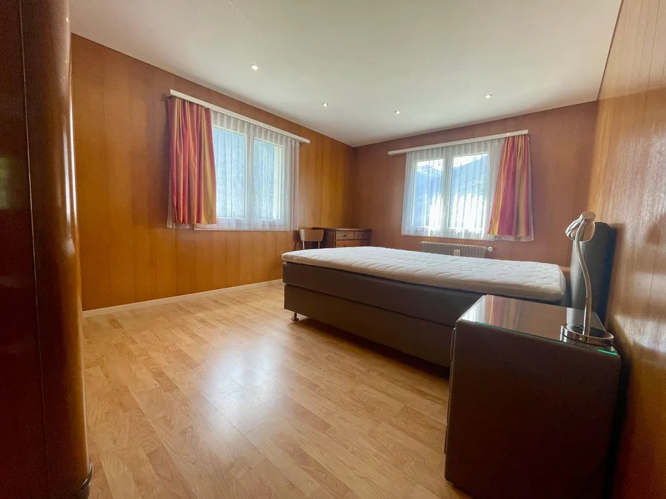 11 Zimmer Chalet in Staldenried – Foto 9 von 15