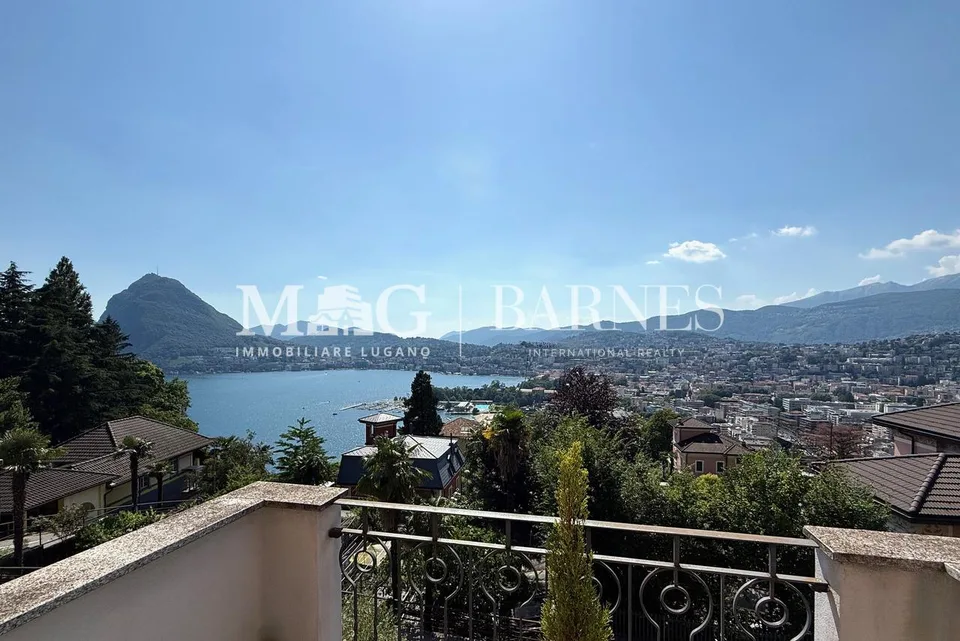 Lugano, Castagnola: Appartamento 3.5 locali vista lago con balconi