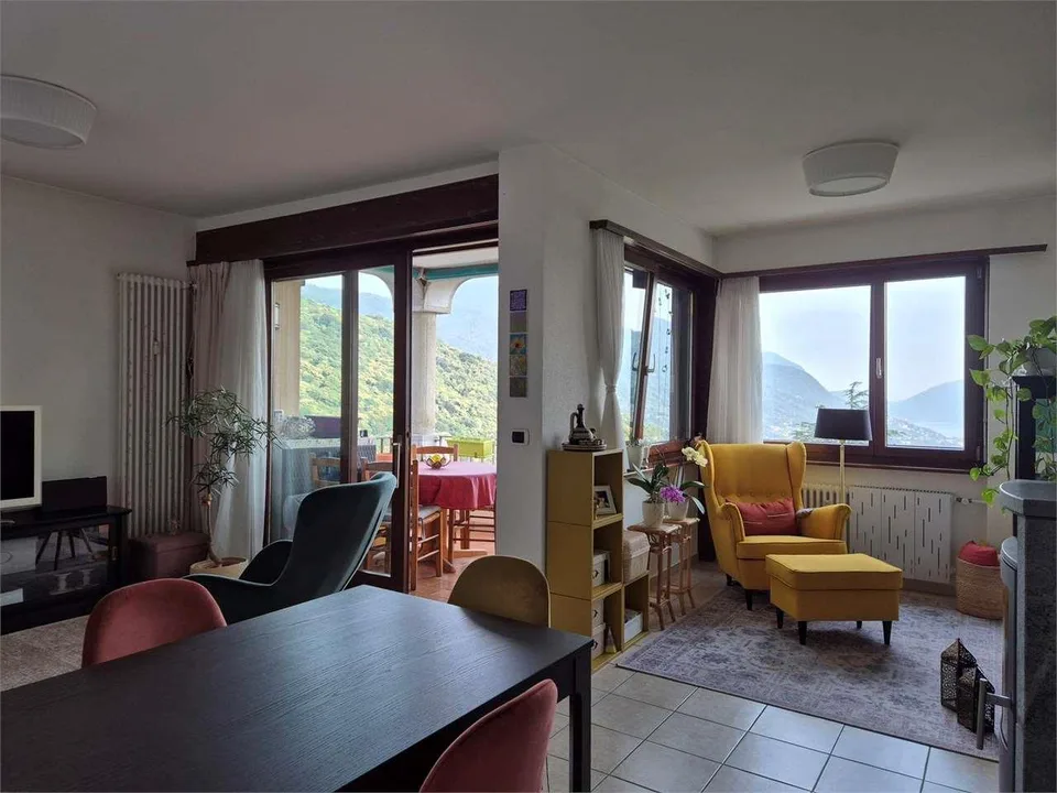 2613_Lopagno_Helles 2.5 Zimmer mit Panoramablick.