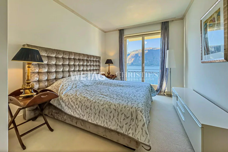 Lugano-Bissone: Appartamento con accesso diretto al lago, piscina esterna, vista lago & posto barca in vendita – foto 6 di 13