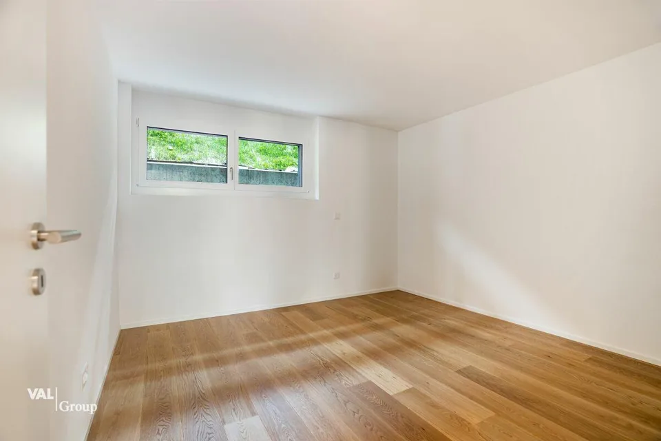 Direkt bezugsbereit: 3.5 Zimmer Neubauwohnung an schöner erhöhter Lage