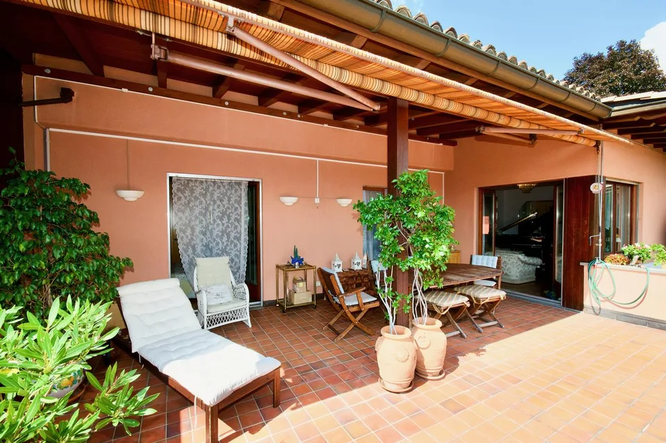 Casa di Vacanza - Appartamento con Vista Mozzafiato sul Lago di Lugano