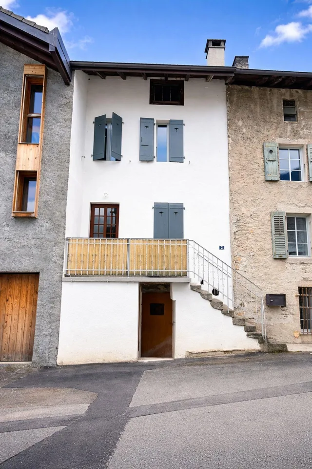 Seltenes Objekt - Charmantes 4,5-Zimmer-Triplex im Herzen des alten Dorfs Collombey