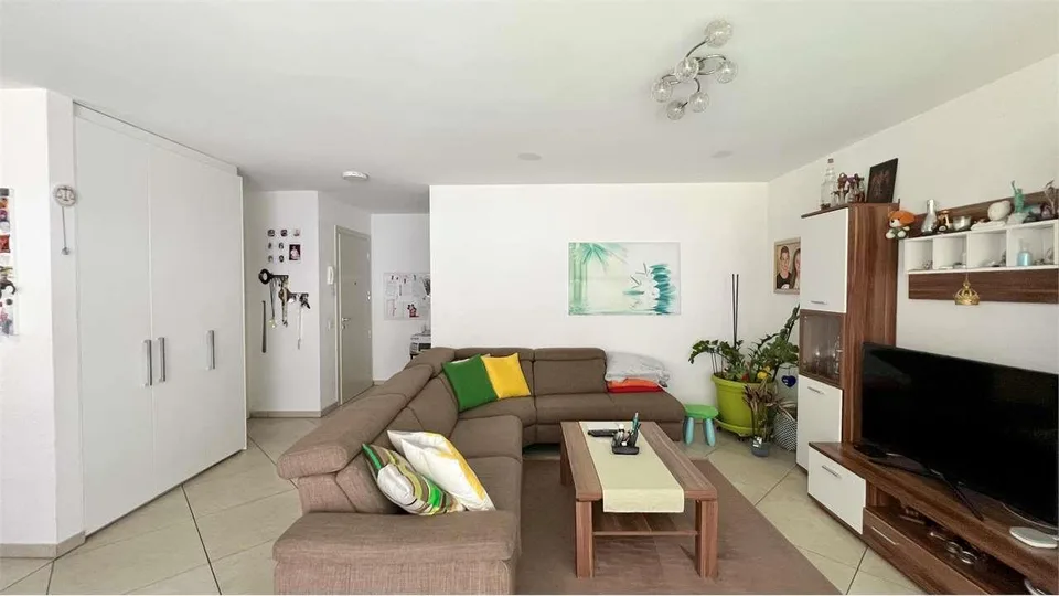 Cadenazzo - Appartement moderne 4.5 pièces avec grand jardin privé