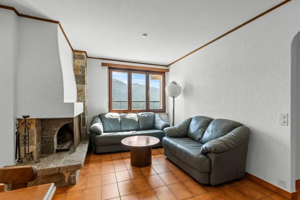 Bellissima Casa bifamiliare a schiera di 8.5 locali con piscina e vista mozzafiato – foto 21 di 26