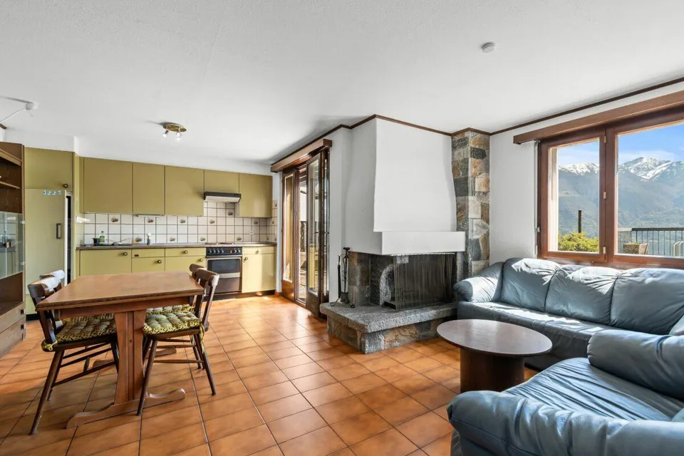 Bellissima Casa bifamiliare a schiera di 8.5 locali con piscina e vista mozzafiato – foto 20 di 26