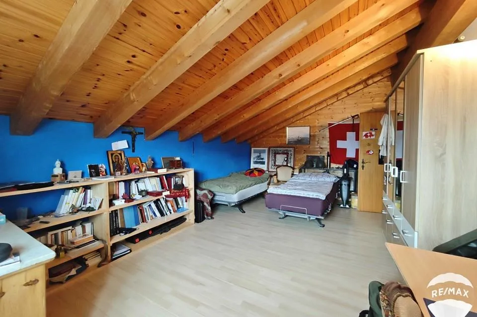 Villa-Chalet mit 6 Räumen, Galerie und einem Studio – Foto 7 von 13