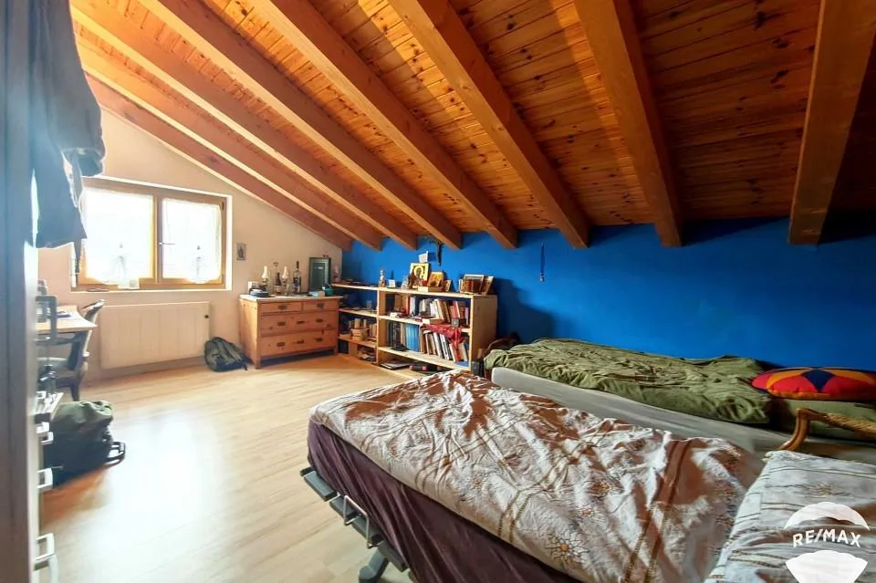 Villa-Chalet mit 6 Räumen, Galerie und einem Studio – Foto 9 von 13