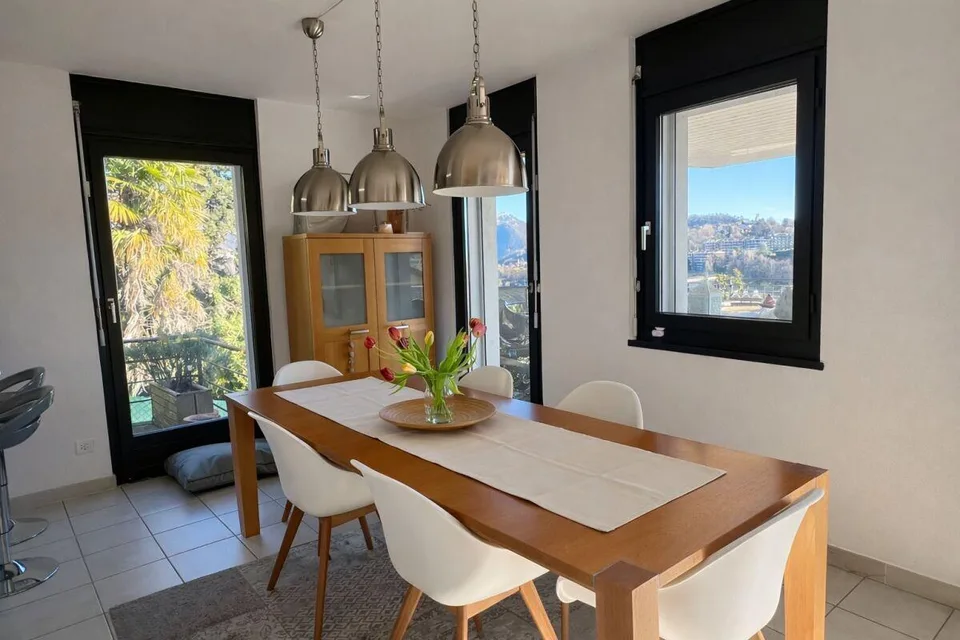 Einfamilienhaus im Grünen, sonnig und mit Blick – Foto 9 von 30