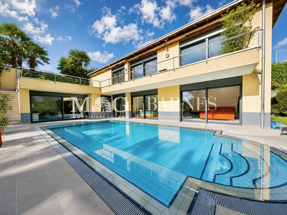 Lugano: Villa signorile con piscina e giardino